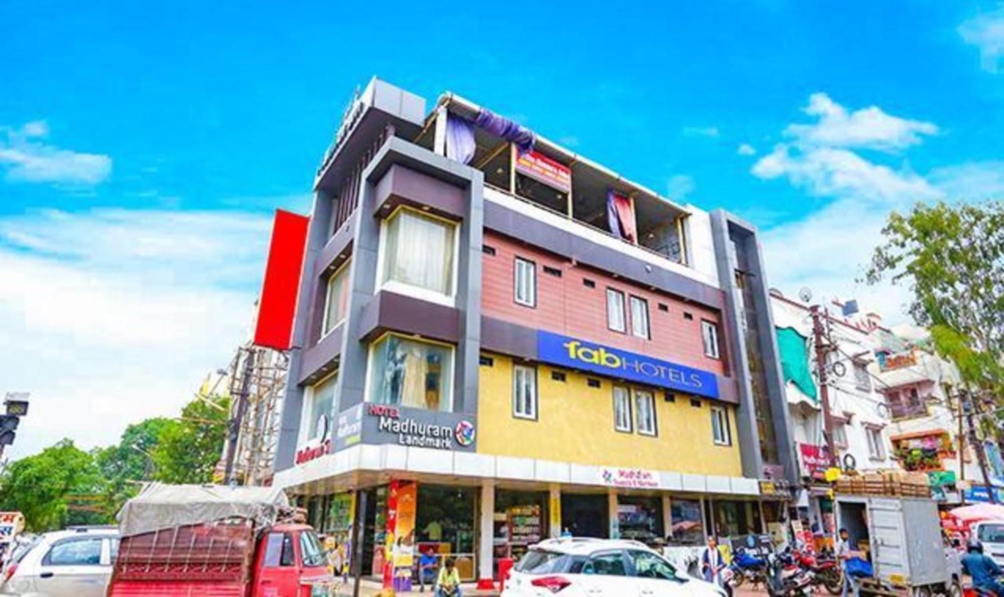 Fabexpress Madhuram Landmark Bhopal Zewnętrze zdjęcie